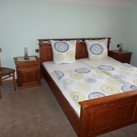 بيت ضيافة Gaestehaus Zussner لوشاو باي بيرغنز